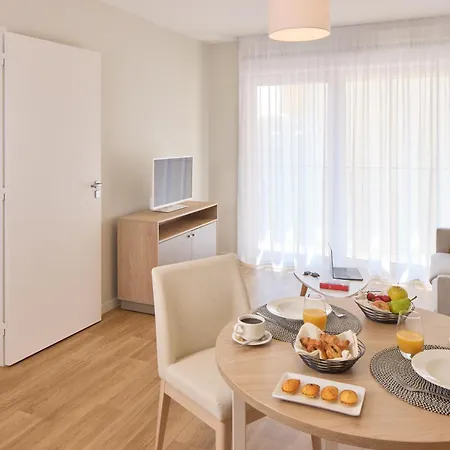 Zenitude Hotel-residences Aparthotel 3*